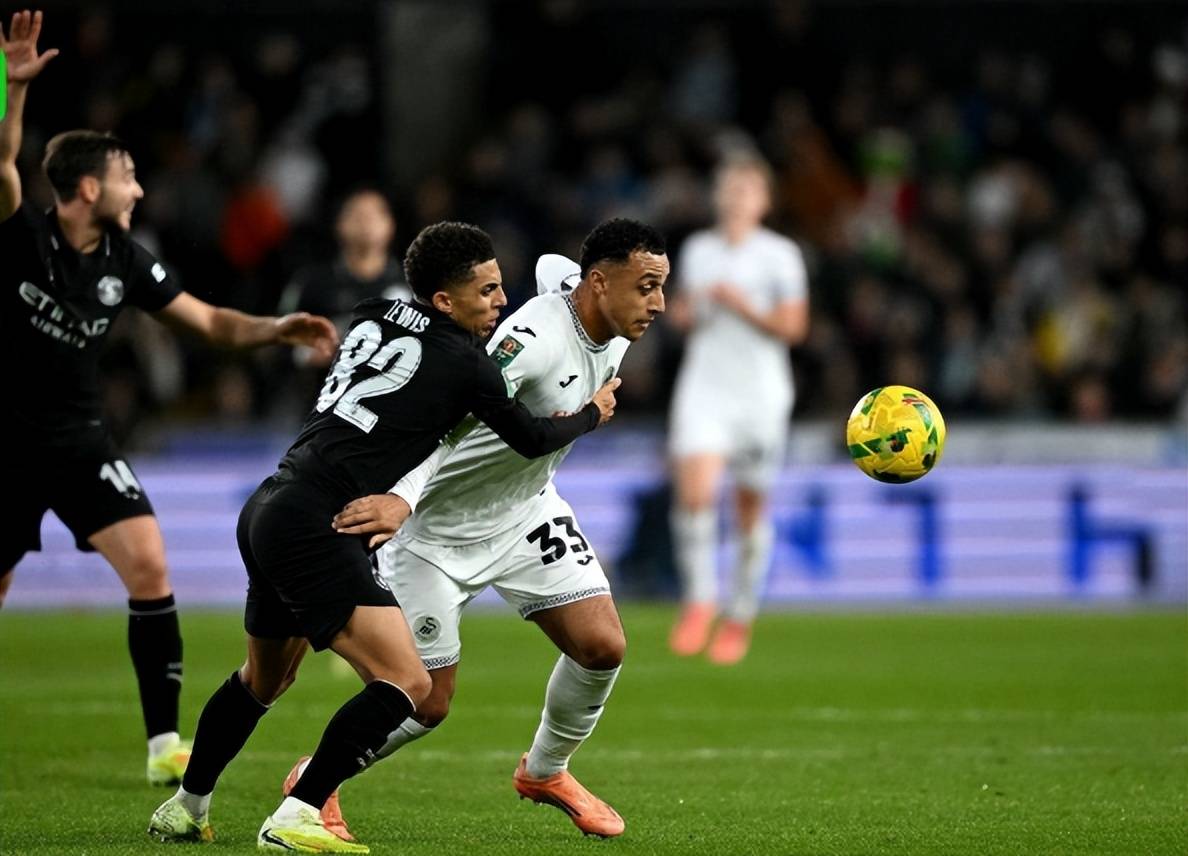 利物浦今晨遗憾出局；志在欧冠名次提升；气氛紧张；心理建设被强调的简单介绍